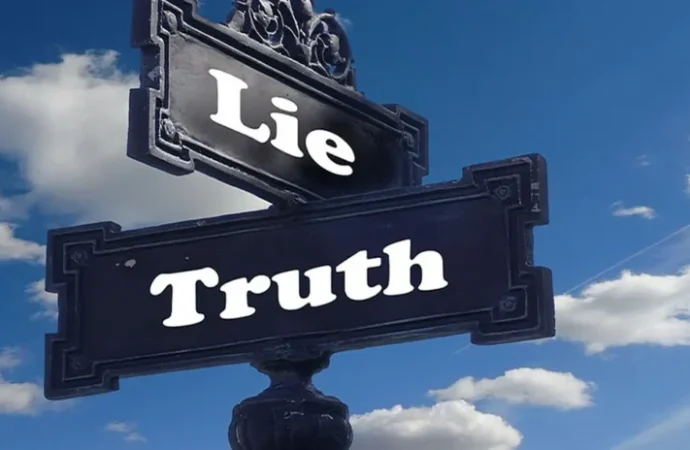 Gerçekler, Maskeler ve Susmanın Hikmeti