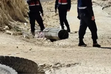 İran üçüncü kez Türkiye’ye füzeyle saldırdı