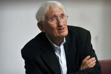 Hayatı post modernizme karşı savaşla geçen bir büyük düşünür, Jurgen Habermas hayatını kaybetti