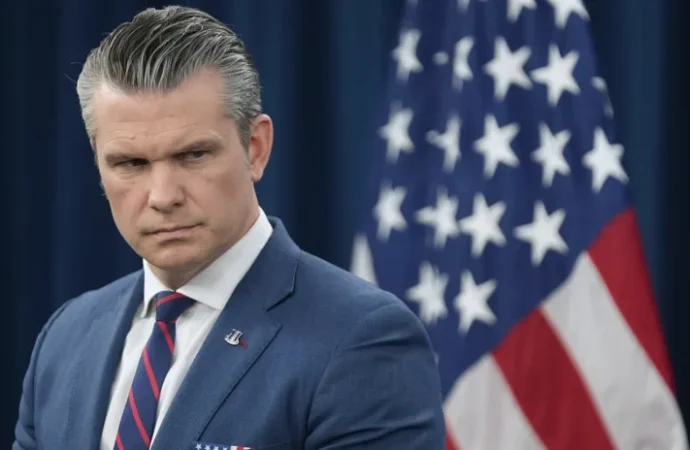 İddia: Pete Hegseth, savaştan hemen önce bir savunma fonuna yatırım yapmak istedi