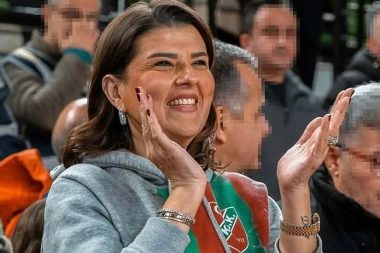 113 yıl hapsi istenen bankacı Özalp’e 50 bin dolar boşanma tazminatı