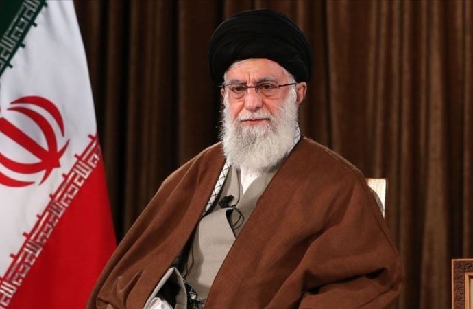 Öldürüldüğü yerde İsrail casusu vardı: Hamaney’in fotoğrafını çekip Netanyahu’ya attı