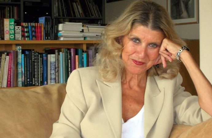 2026 yılı ‘Duygu Asena Ödülü’ Zeynep Oral’a