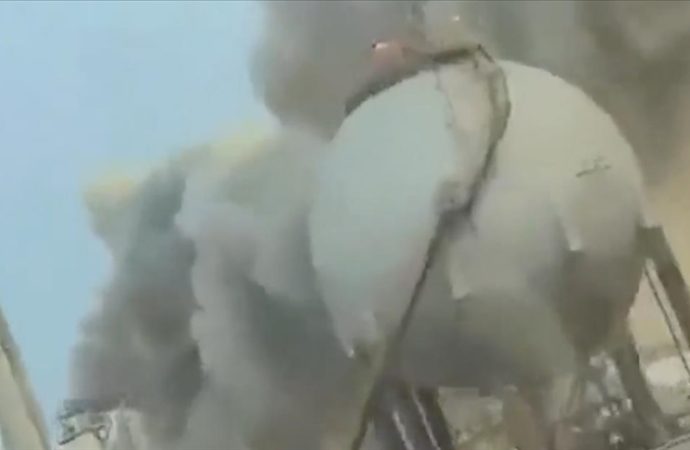 Suudi Arabistan’a İHA saldırısı: Aramco tesisinde yangın çıktı