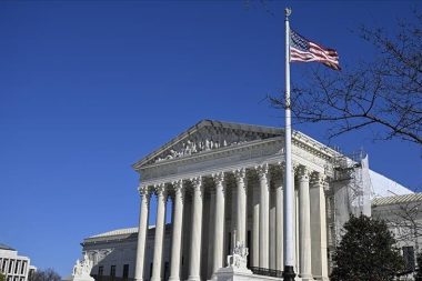 Temyiz Mahkemesi Trump’ın kestiği vergileri hemen iade etmesini istedi