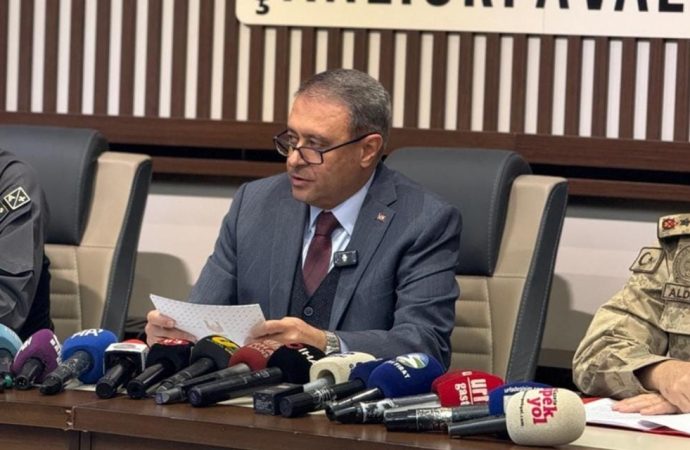 Vali açıkladı: Barış Pınarı Harekat Bölgesi’nden çekildik