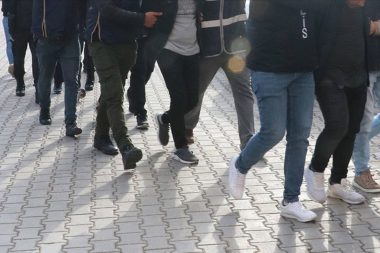35 ilde 184 IŞİD şüphelisi gözaltına alındı: 22 kişi tutuklandı