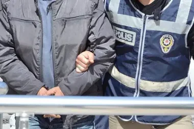 FETÖ’nün kamu mahrem yapılanması soruşturması: Üç gözaltı kararı