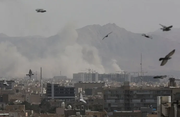 Savaşta beşinci gün: İran’da ölü sayısı bini geçti