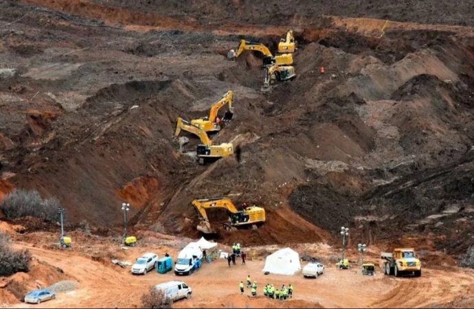 İliç’teki madeni de Cengiz aldı