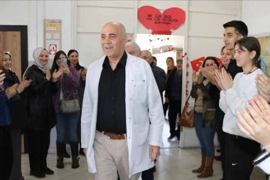 Başladığı yerde bitirdi: 37 yıl aynı okulda öğretmenlik yaptı