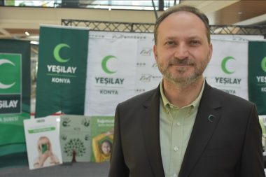 Bağımlılığın altyapısı çocukta 1-2 yaşlarında oluşuyor