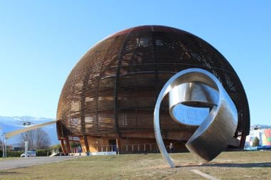 Büyük Hadron Çarpıştırıcısı’nı ‘robot fare’ inceleyecek