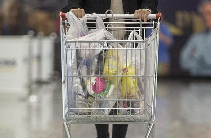 Paralı poşet uygulaması 2,8 milyon ton atığı engelledi