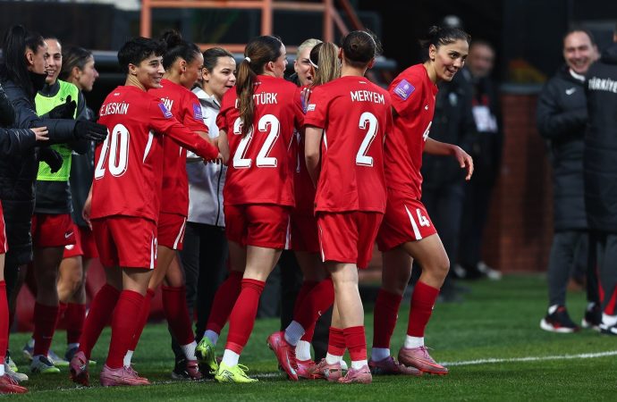 A Milli Kadın Futbol Takımı, Kuzey İrlanda’yı devirdi