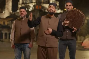 ‘Kabe’de Hacılar Hu Der Allah’ı canlı dinlemenin bedeli yüksek