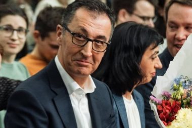 Cem Özdemir, Almanya’da eyalet başbakanlığı seçimini kazandı