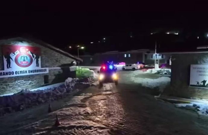 Uyuşturucu operasyonu: 320 kilogram uyuşturucu ele geçirildi