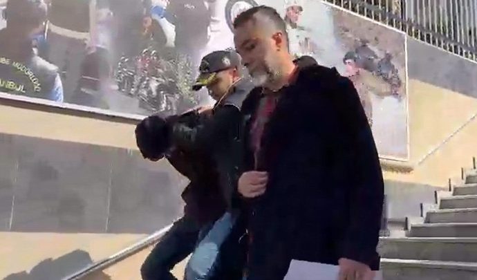 ‘Polisiz’ yalanıyla 5 milyon liralık vurgun: Şüpheliler yakalandı