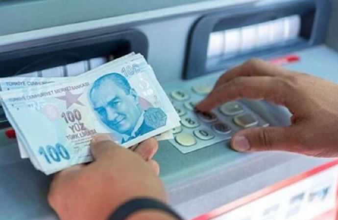 Mahkemeden bankalara emekli maaşı ayarı: Artık yapamayacaklar