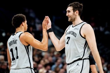 Alperen’in çabası yetmedi, Spurs farklı kazandı