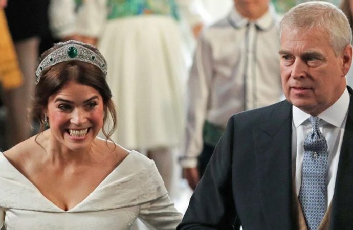 Epstein belgeleri: Andrew’un prenses kızı da istifa etti