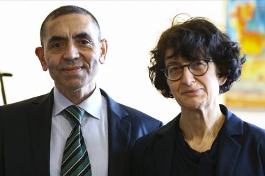 Uğur Şahin ve Özlem Türeci BioNTech yönetiminden ayrılıyor