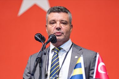 Sadettin Saran: Geçen hafta sadece Samsunspor’u yenmedik, MHK’yi de yendik