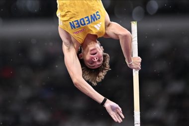 Yok artık Duplantis! Sırıkla atlama dünya rekorunu 15. kez kırdı