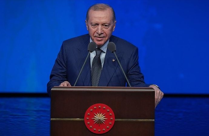 Erdoğan CHP’ye ‘Atatürk’ üstünden yüklendi: Cerrahpaşa’ya da, Atatürk’ün mirasına da sahip çıkmadılar