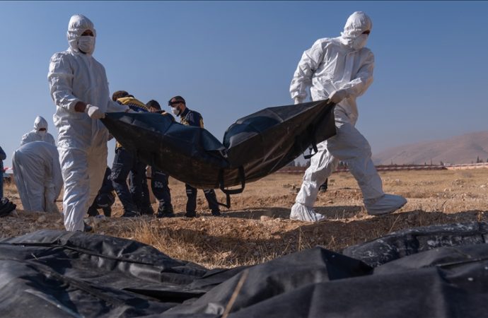 Suriye’de bir toplu mezar daha bulundu