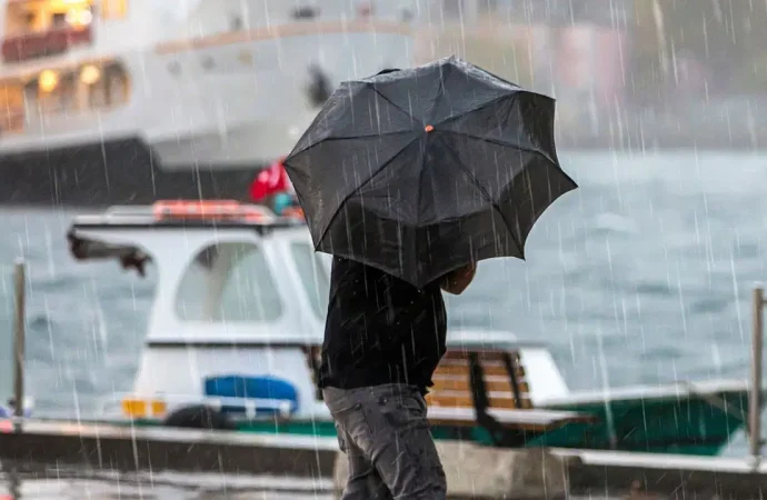 AKOM tarih verdi: İstanbul’a yağmur geliyor