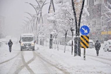 19 ilde yağış bekleniyor: Kuvvetli kar ve sağanak uyarısı