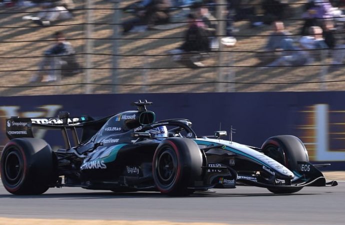 Formula 1’de tarihi zafer: Antonelli Çin’de rahat kazandı