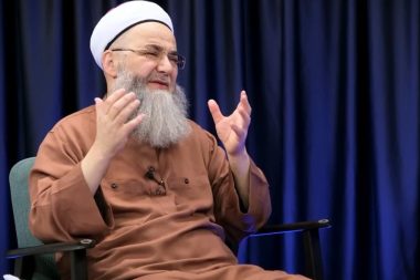 Cübbeli Ahmet: ‘Şeriat isteyen yüzde 10 çıkar mı şüpheliyim’