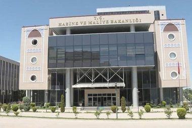 Hazine 5 ve 8 yıl vadeli tahvil ihalesi açacak