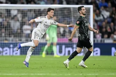 Arda Güler’den orta sahadan gol: ‘Çerçeveletmemiz lazım’