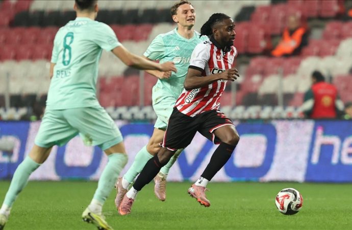 Samsunspor haftalar sonra kazandı