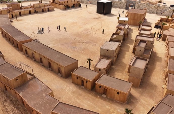 Mekke ve Kabe platosu: Film için kuruldu, kalıcı tema parkına doğru gidiyor
