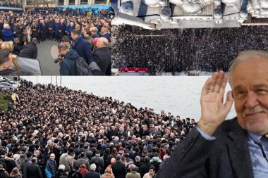 İlber Hocayı onbinler uğurladı