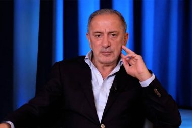 Fatih Altaylı beyin ameliyatına alındı