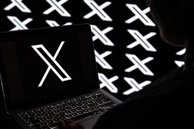 X İran Askeri Medyası’nın hesabını askıya aldı