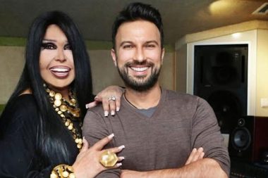 Tarkan’dan Bülent Ersoy’a sürpriz hediye