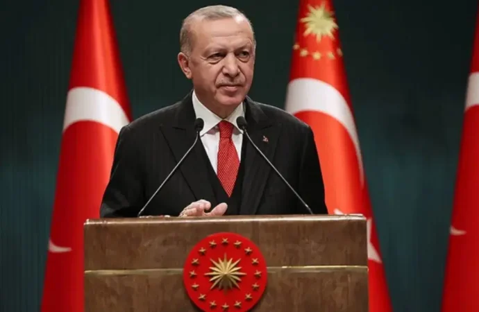 Erdoğan’dan gazetecilere: ‘Karalama kampanyalarını sizlerin desteğiyle engelleyeceğiz’