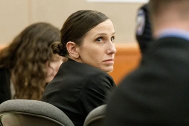 Kocasının ölümünün ardından yas kitabı yazdı: Meğer katil kendisiymiş