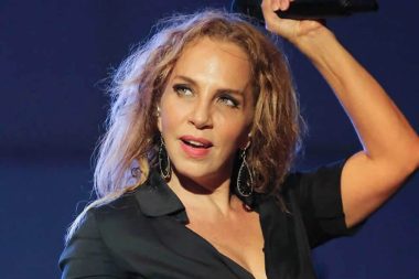 Sertab Erener kayıt sırasında ‘pazar günü gürültüsü’ne öfkelendi: Ne olur bağırtmayın