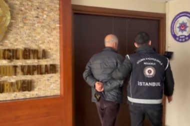 Onlar da ‘Suçlu kaçakçılığı’ yapıyordu: Dört şüpheli gözaltında
