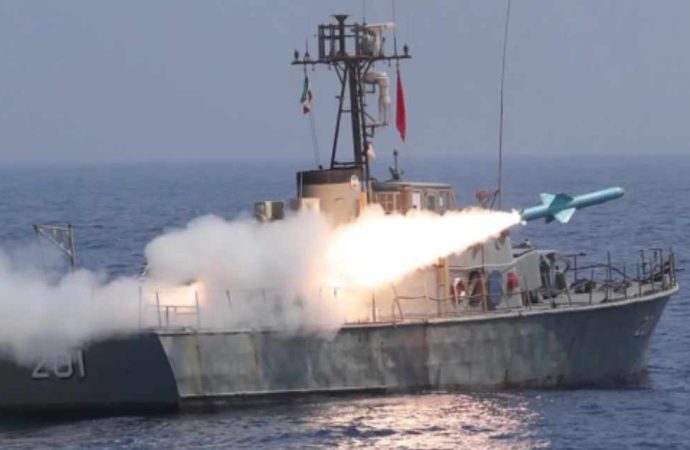 İsrail Hazar Denizi’ndeki İran gemilerine saldırdı