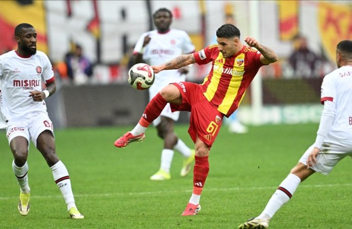 Kayserispor, Karagümrük’ü yendi
