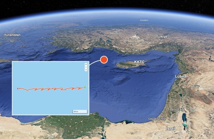Güvenlik açığını gazete yakaladı: Askerin uygulamasından uçak gemisinin yerini saptadı